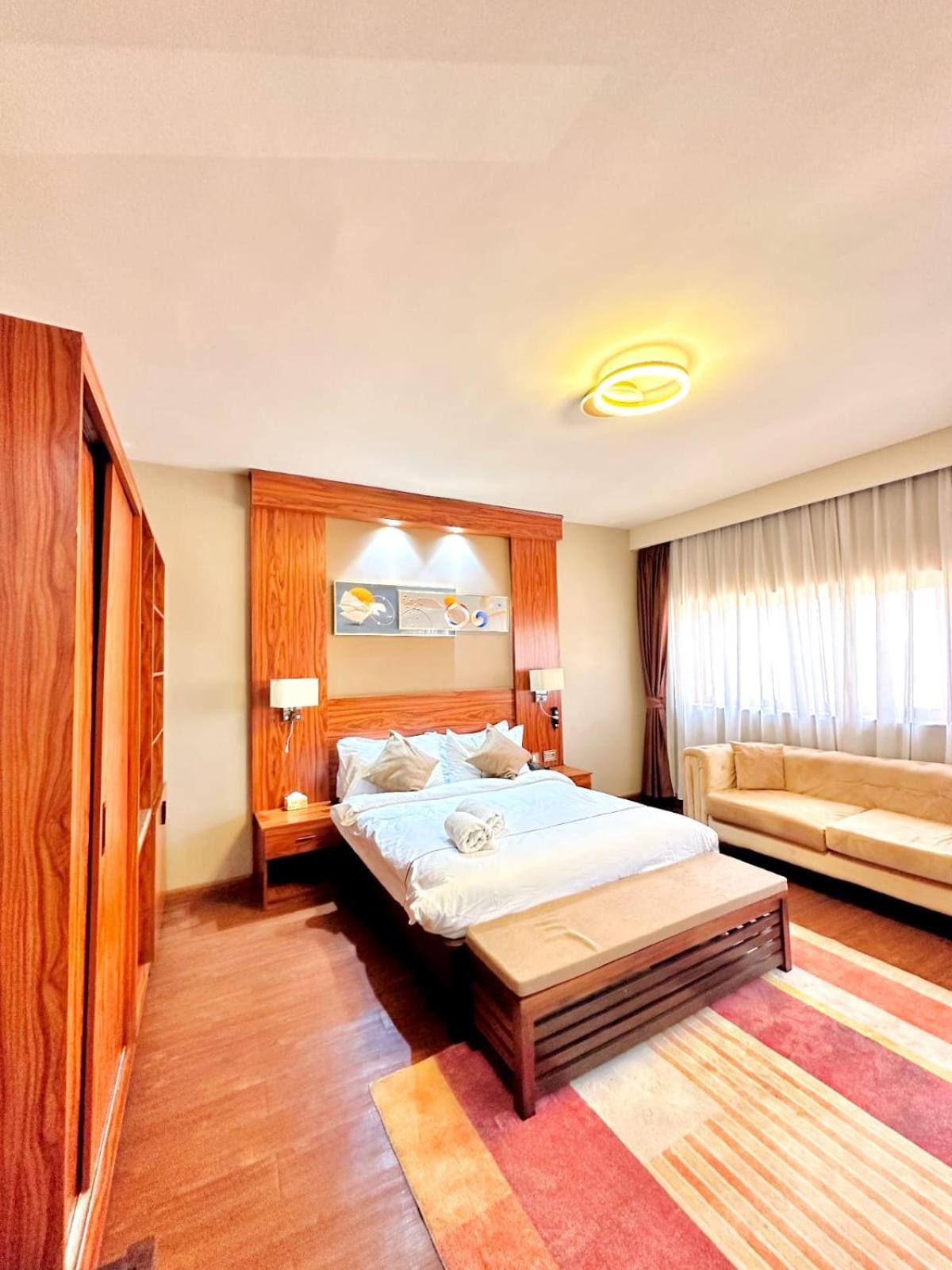 Atmosphere Hotel & Spa อันตานานารีโว ภายนอก รูปภาพ